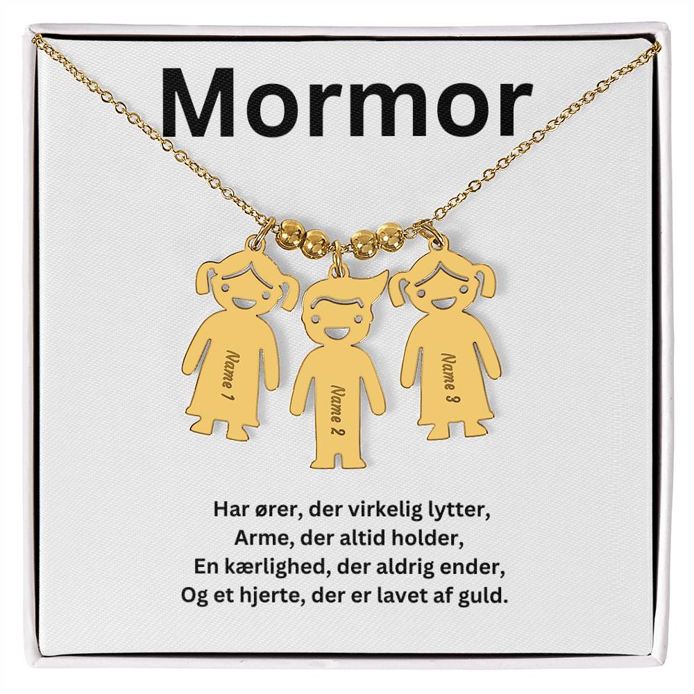 En kærlighedserklæring til mormor- Hver charm bærer et unikt navn, der symboliserer vores uendelige kærlighed til dig.