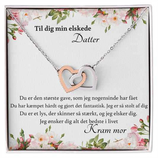 Giv din datter et evigt symbol på jeres kærlighed - Smuk halskæde med to sammensmedede hjerter